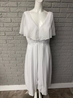 HY White Capelet Shawl Bat-Wing Sequin Detail Dress Size 12